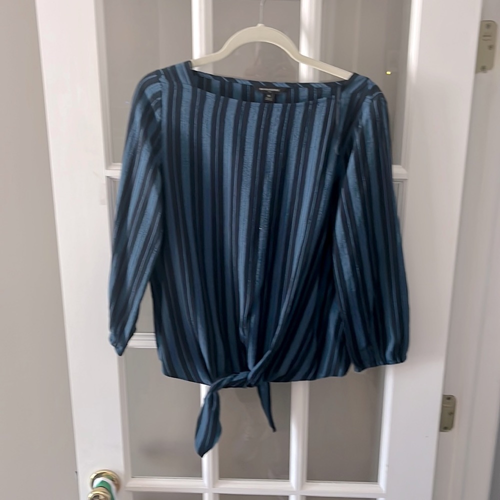 Banana Republic Factory long peasant sleeve with navy and blue stripes.  Size M